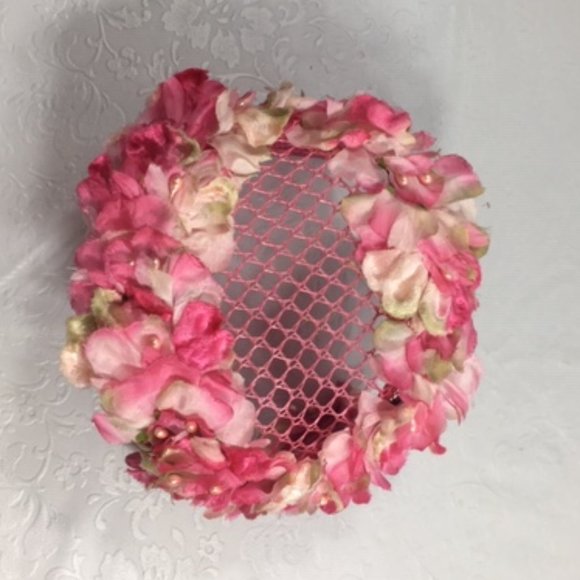 VTG 1950's Floral Blossom Capulet, Cocktail Hat w/ Pink White Flowers - Picture 3 of 7